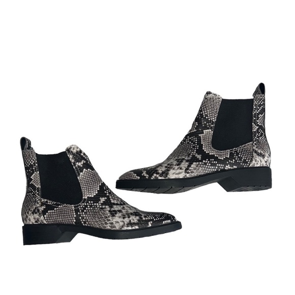 Treasure & Bond Gabriela Slip-on Faux Snake Bootie with Lt. Lug Sole - Picture 10 of 12